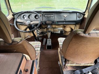 Volkswagen T2 Westfalia - 17