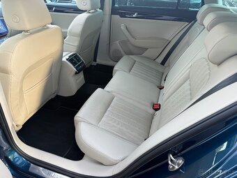 Škoda SUPERB iV L&K MATRIX VIRTUAL PANORAMA KAMERA TAŽNÉ 22 - 17