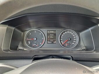 VW Transporter 2.0 TDI Long, 5 míst, ZÁRUKA, odpočet DPH - 17