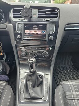 Prodám Volkswagen Golf GTD 2.0 TDI  135 kW, manuál 2016 - 17