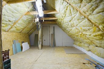 Prodej dvougeneračního domu 390m², pozemek 1356m², Louny - N - 17