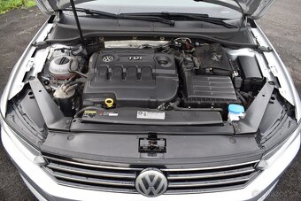 Volkswagen Passat B8 2,0 TDi DSG PO STK,SUPER STAV - 17
