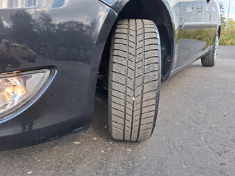 Škoda Roomster 1.2TSi 63kW,automatická klimatizace,stk2027 - 17