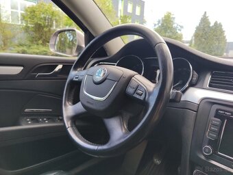 Škoda Superb 2,0 TDi 4x4 / 125 kW / - 17