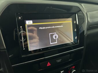Suzuki Vitara 1.6i 4x4,SHINE,SERVISKA,TAŽNÉ - 17