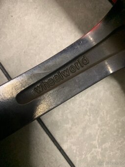 Zimní kola 255/35-R19 (8.0x 19 ET 4/5) - 17