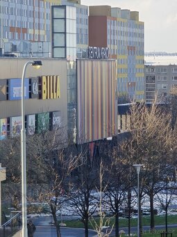 Prodej bytu 3+1, 68m2, s balkonem v Praze 8 - Troja - 17