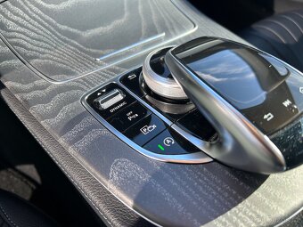 Prodám Mercedes-Benz CLS 350d 4MATIC - 17