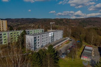 Prodej bytu 3+1+L, 70 m2, poslední patro - Liberec - sídl. K - 17