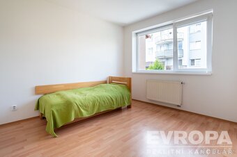 Prodej rodinného domu 5+kk s balkonem - 17