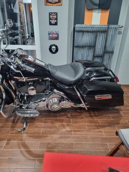 sedlo na Harley Davidson 15000,- - 17