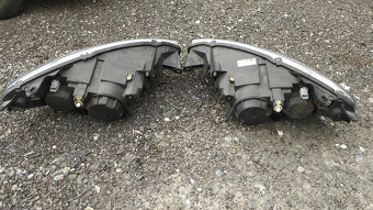 Peugeot 807 PŘEDNÍ NÁRAZNÍK  SVĚTLA - 17