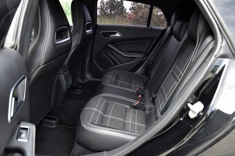 Mercedes CLA 200 CDi A/T,XENON,NAVI,KAMERA,TEMP,KLIMA,ALU18 - 17