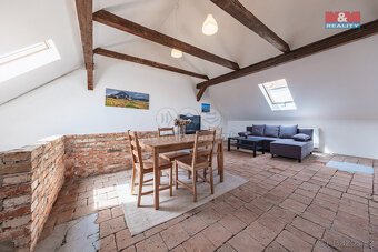 Prodej rodinného domu, 178 m², Třeboň, ul. Husova - 17