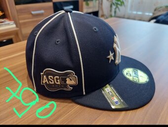 DETSKY KUFR & VECI DO SKOLY & DĚTSKÉ BOTY - 17