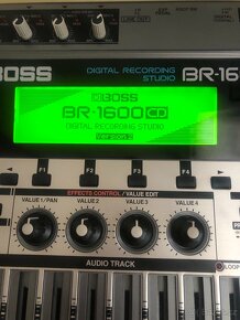 Boss BR 1600 CD - 17