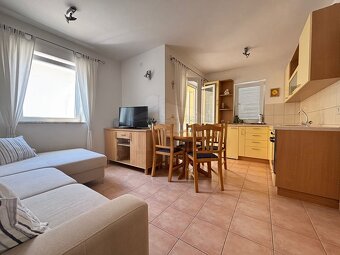☀NOVALJA (HR) - 2-izbový apartmán s terasou v 2.rade u mora - 17