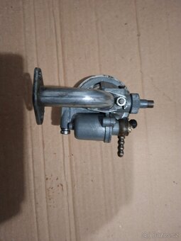 Jawa 550 parez - levostranny karburator - 17