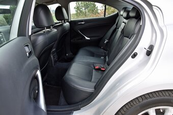 Lexus IS 220d EXECUTIVE,KŮŽE,VÝHŘEV/VENTILACE,TEMP,DKLIMA - 17