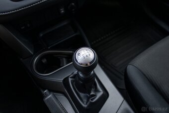 Toyota RAV4 2.0 l Valvematic Live 2017 - 17