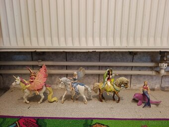Schleich výprodej -30% 1/3 - 17