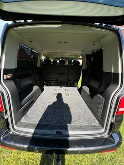 VW Caravelle T5 LONG, 103kW, 8 míst,Webasto - 17