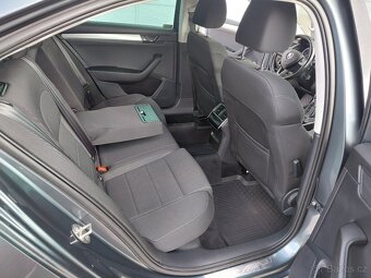 SUPERB III 2.0TDi, r.17 210000km, po rozvodech, NAVI, MANUÁL - 17