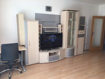 Moderní stylová obývací stěna s podsvícením - 17