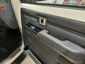 Toyota Land Cruiser 79 Pick-up. AUTOMAT   2,8TD 4X4 ,New 24 - 17