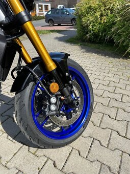 YAMAHA MT-09SP - 17