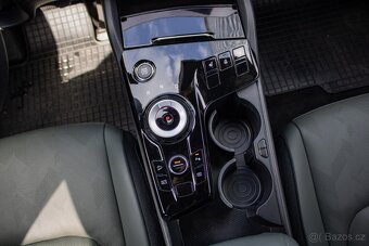 Kia Sportage 1.6 T-GDi Edícia 30 4WD A/T / ZÁRUKA 7 ROKOV / - 17