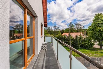 Prodej dvougeneračního domu 4+kk, 2+kk, zahrada 1.500 m2 , M - 17