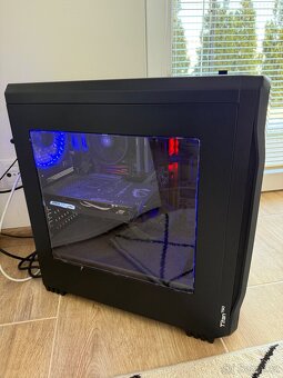 Počítač Genesis Titan včetně příslušenství - 17