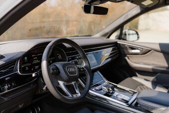 Audi SQ7, 373kw, 4,0 V8 benzín, odpočet DPH - 17