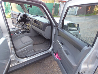 Jeep Commander 3.7 4x4 7 míst LPG TOP cena - 17