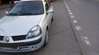 Renault clio 1.2 R.v.2003 - 17