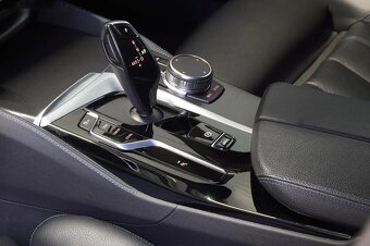 BMW Řada 5, 4x4,TAŽNÉ,DPH,ČR,Adaptiv LED - 17