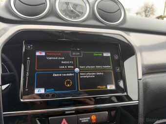 Suzuki Vitara 1.6VVT 88kw 4x4 Automat jen 95.488km KAMERA - 17