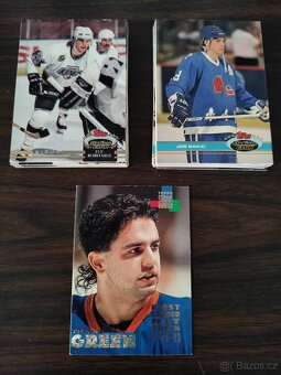 Predám hokejové kartičky z 90 rokov (UD,Top.,metal, pacific. - 17