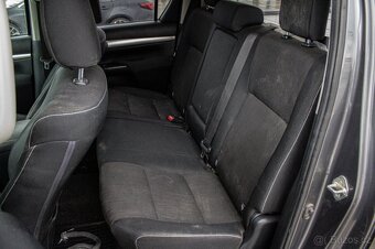 Toyota Hilux 2.4 D-4D Active A/T | 4x4 | - 17