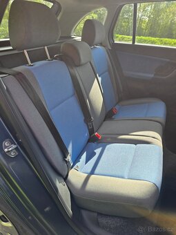 Škoda Fabia combi 1.2 HTP ČR původ, nová STK, Tažné - 17