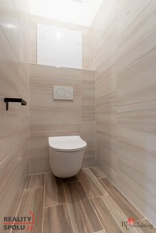 Převod dr. podílu, byty/3+1, 54 m2, Masarykova třída 854, 73 - 17