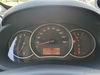 Renault KANGO 2019 66kw DPH 1.5 nafta 117 tis.km NELAKOVANO - 17