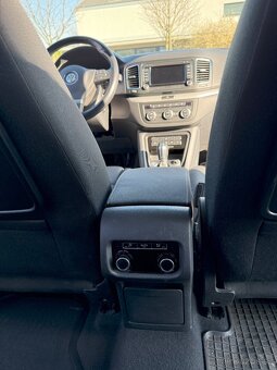 Sharan - 7 míst - 2.0 TDI 125 kW DSG - 17