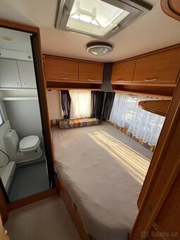 OBYTNÝ KARAVAN KNAUS BLUELINE 450 model 2000 - 17