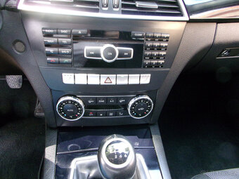 Mercedes benz C220 CDI kombi Avantgarde,AMG ,xenony,TOP - 17