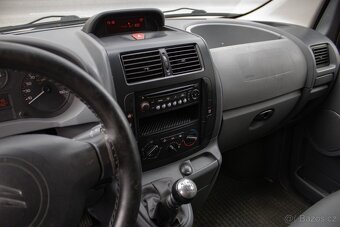 Citroën Jumpy 2.0 HDi L2 5/9m aj na splátky - 17