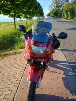Honda deauville 650 NTV - 17