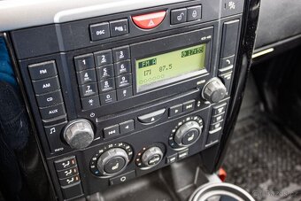 Land Rover Discovery 2.7 TDV6 HSE A/T. - 17