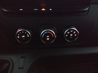 2021_RENAULT MASTER_2x KLIMA_284.000Kč netto_ - 17